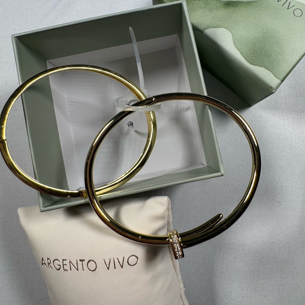 NIB Argento Vivo Gold Cubic Zirconia Bangles. Gorgeous Cartier vibes - Picture 2 of 2